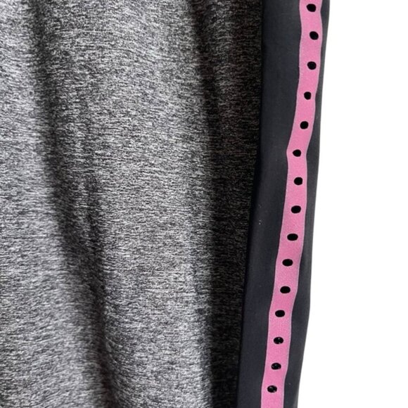 Lululemon Pace Pusher Crop Size 6 Heathered Black / Black / Raspberry Gl… - Picture 8 of 14